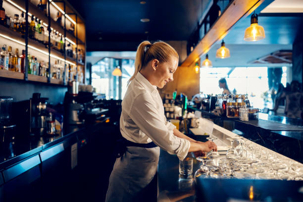 Les avantages des pailles Straws-berry pour les bars à cocktails